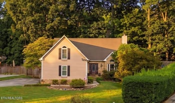 1305 Mark Joseph Ln, Knoxville, TN 37931