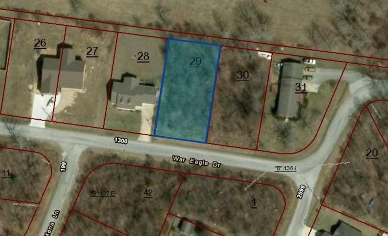 1305 War Eagle Dr, Crossville, TN 38572