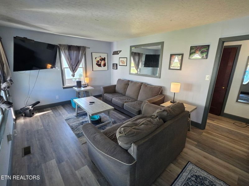 1306 E Moody Ave, Knoxville, TN 37920