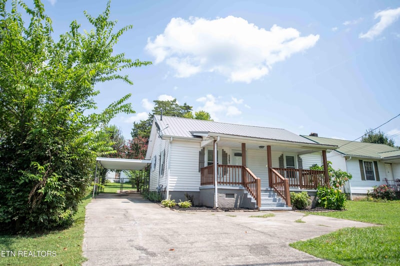 1307 Grove St, Loudon, TN 37774