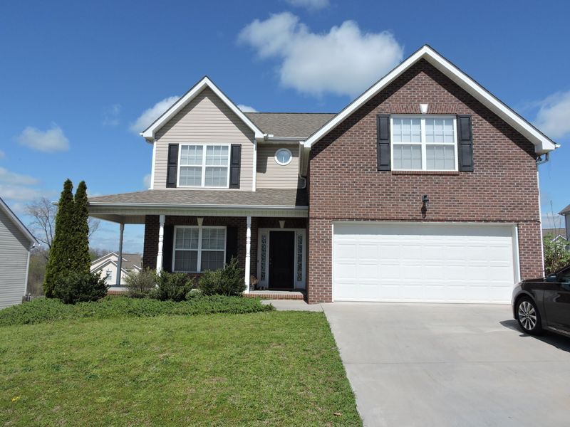 1307 Jackson Ridge Ln, Knoxville, TN 37924