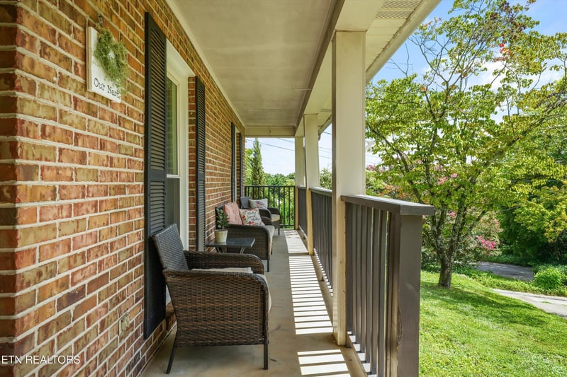 1308 Viking Dr, Knoxville, TN 37932