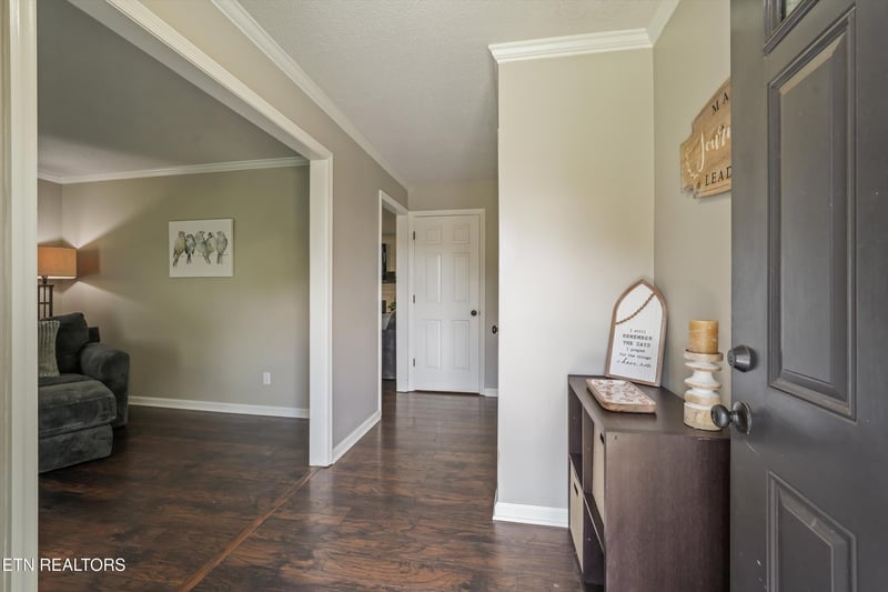 1308 Viking Dr, Knoxville, TN 37932