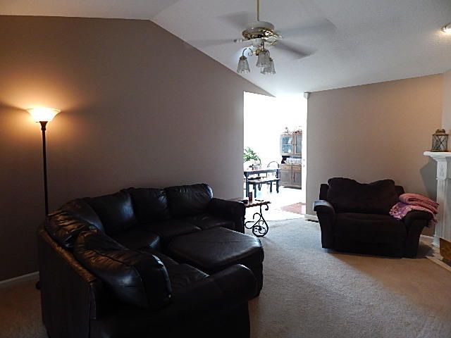 1309 Prairie Pl, Greenback, TN 37742