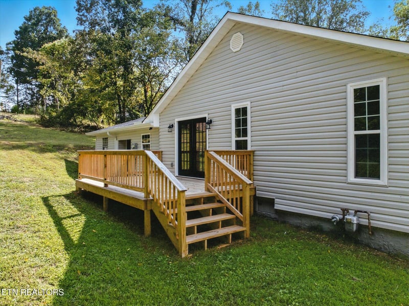 1309 Summit St, Athens, TN 37303