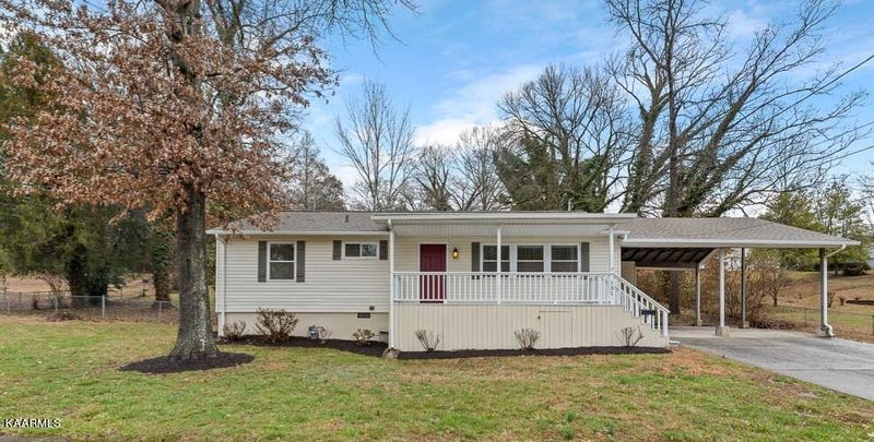 131 Arkansas Ave, Oak Ridge, TN 37830