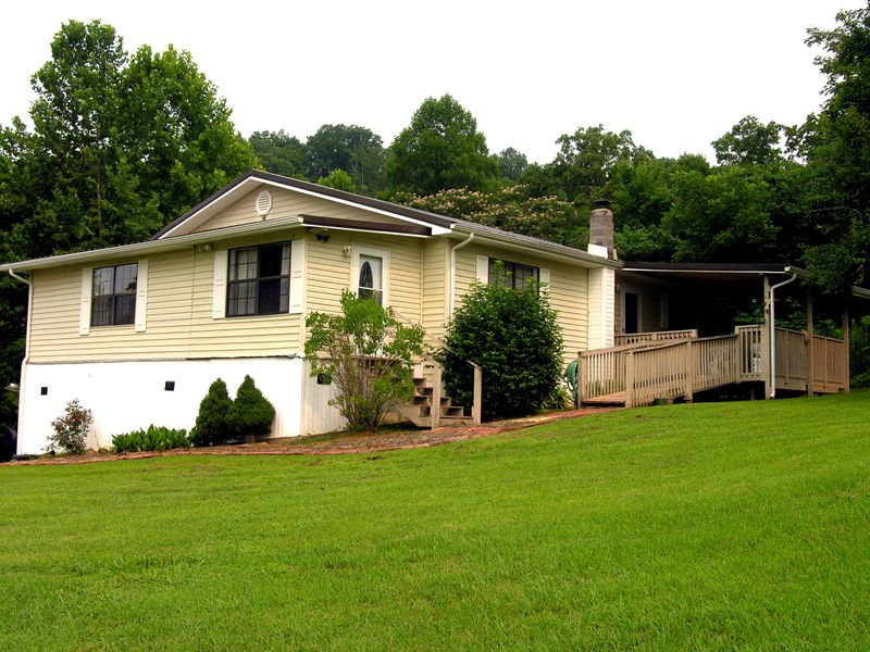 131 Bob Payne, Tellico Plains, TN 37385