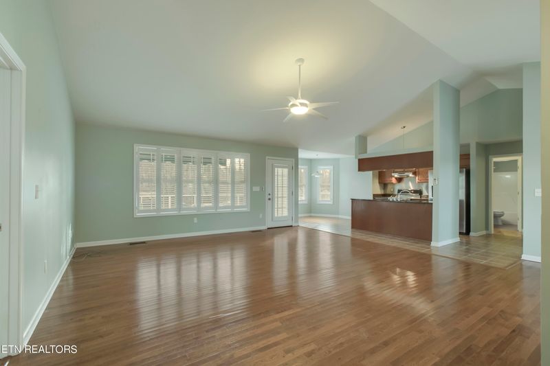 131 Country Way Rd, Vonore, TN 37885