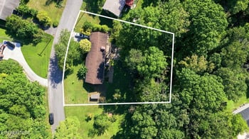 131 Cumberland View Dr, Oak Ridge, TN 37830