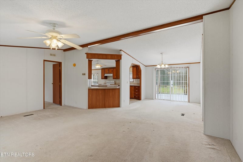 131 Gilead Ln, Wartburg, TN 37887