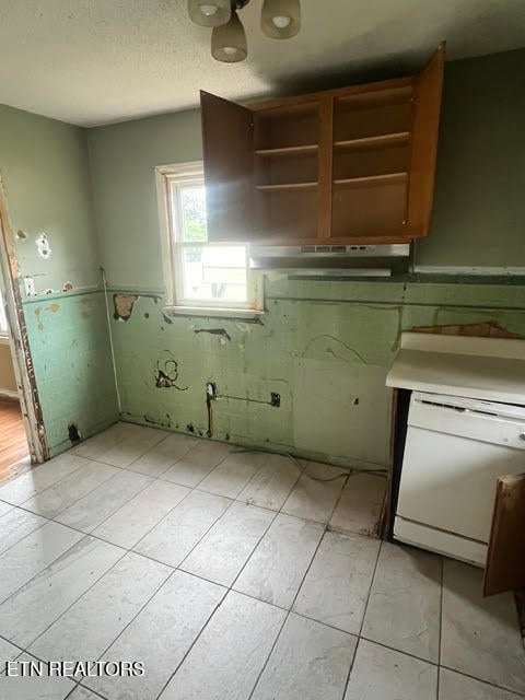 131 Howard Ave, Harriman, TN 37748