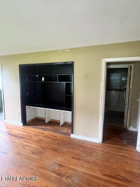 131 Howard Ave, Harriman, TN 37748