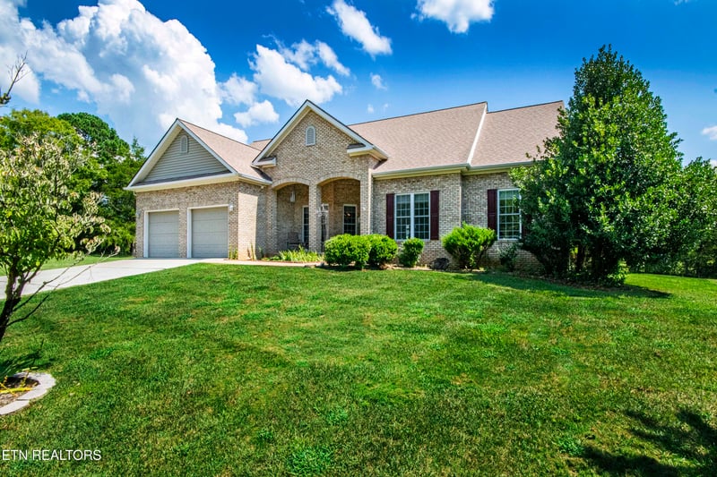 131 Itawa Tr, Vonore, TN 37885