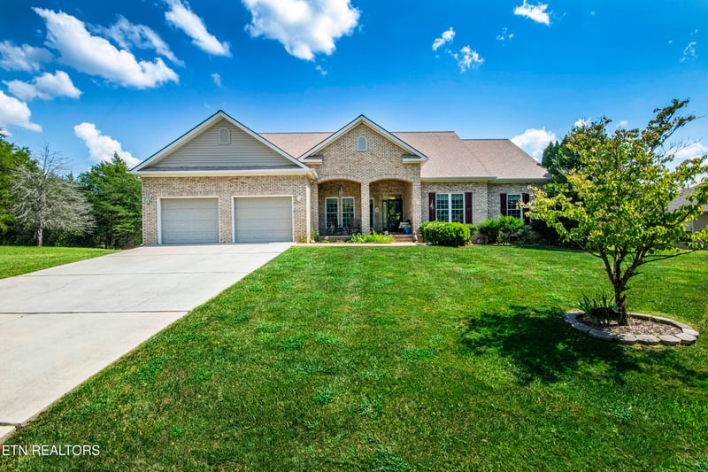 131 Itawa Tr, Vonore, TN 37885