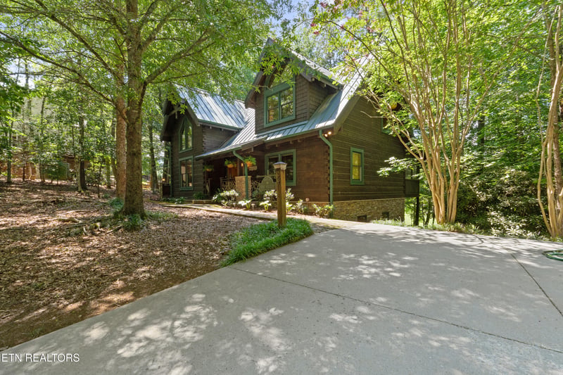 131 Lakeside Tc, Townsend, TN 37882