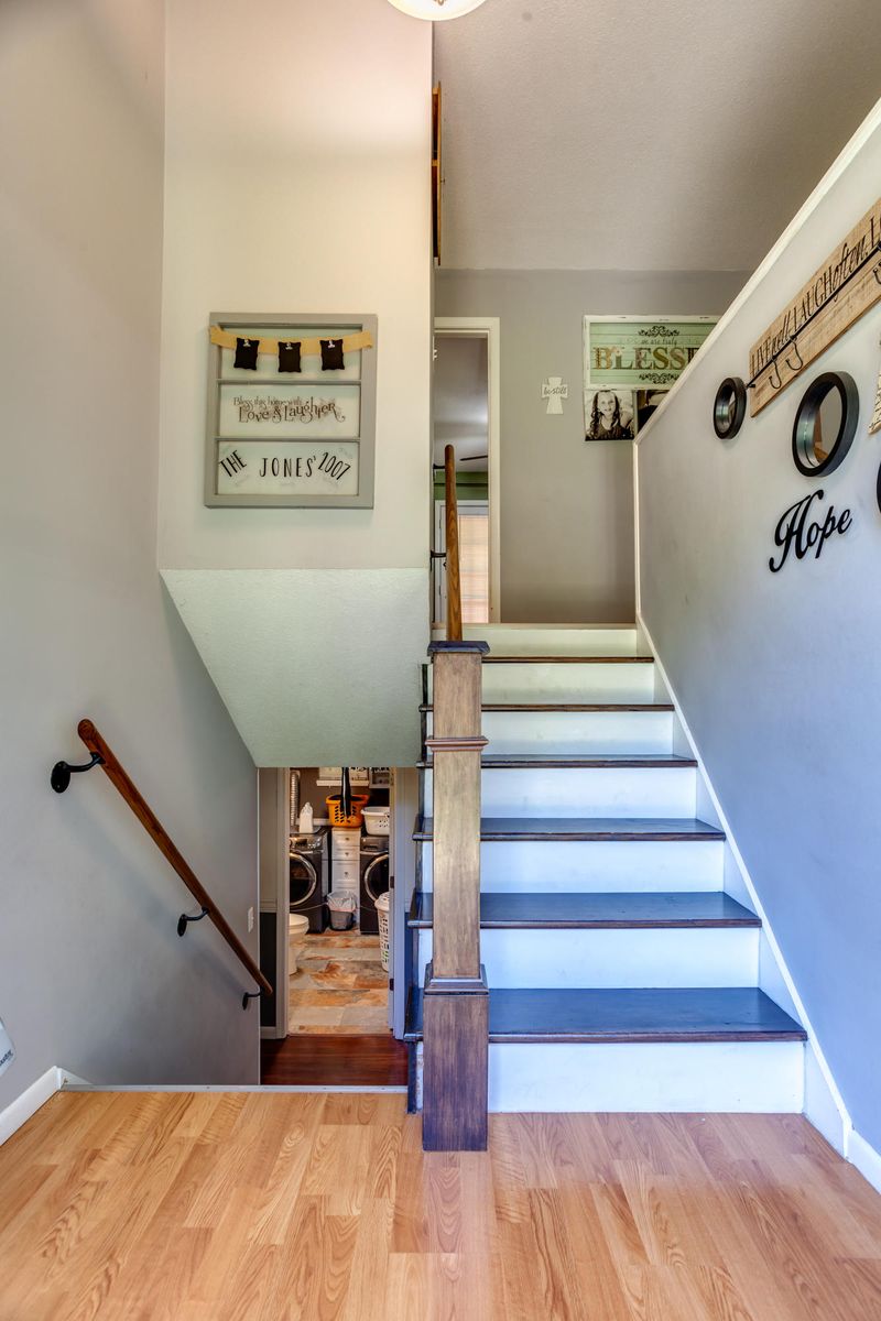 131 Meadowlark Dr, Harriman, TN 37748