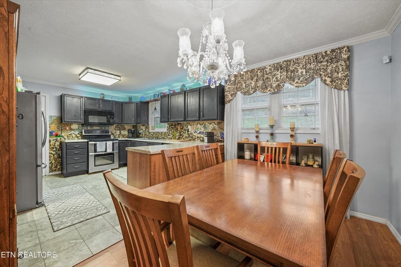 131 Scott Rd, Harriman, TN 37748