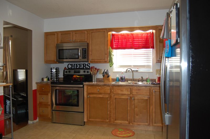 131 Thelma Cirlce, Jacksboro, TN 37757
