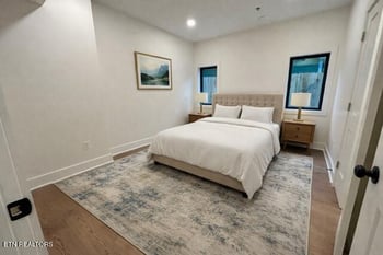 131 W Anderson Ave #201, Knoxville, TN 37917