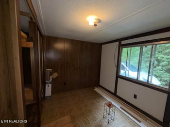 131 Williams Cir, Rockwood, TN 37854