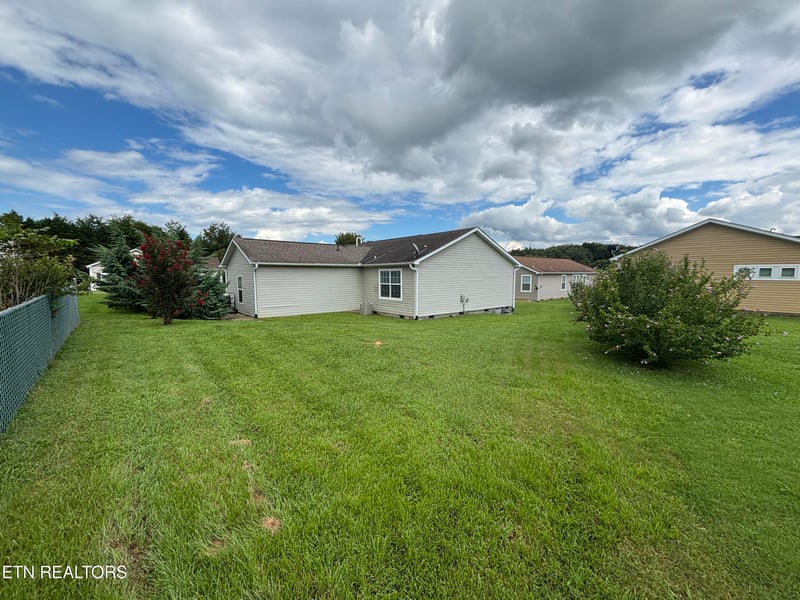 1310 Harrison Creek Rd, Sevierville, TN 37876