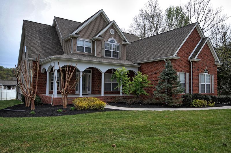1312 Astoria Dr, Knoxville, TN 37918
