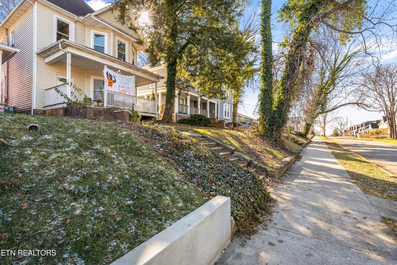 1312 Forest Ave, Knoxville, TN 37916