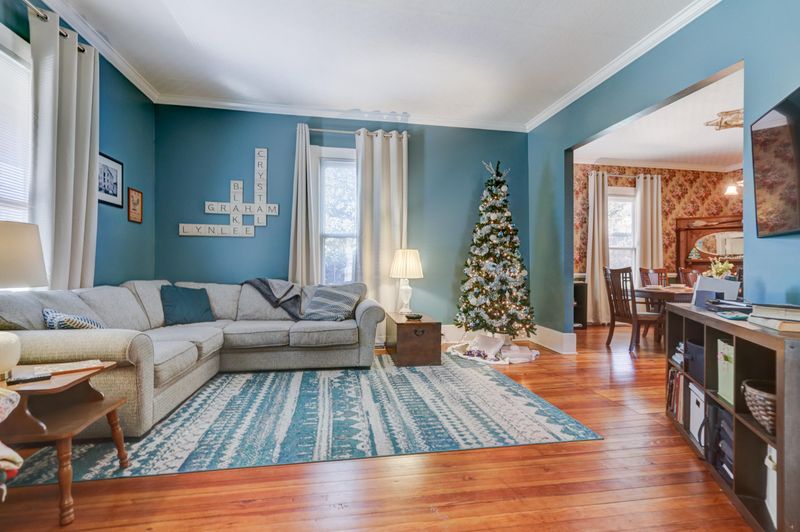 1313 Grainger Ave, Knoxville, TN 37917