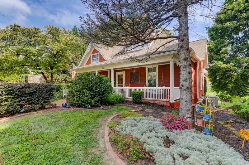 1313 Grainger Ave, Knoxville, TN 37917
