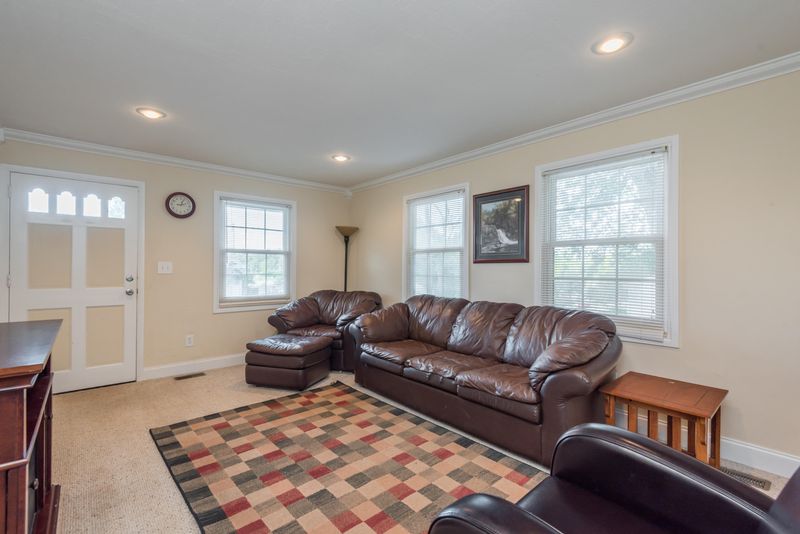 1314 Byrd Cir, Kingston, TN 37763