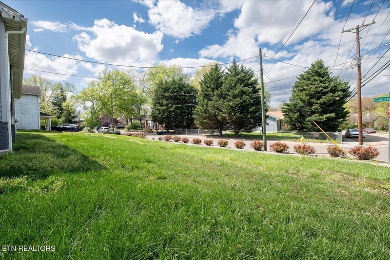 1316 Boyd St, Knoxville, TN 37921