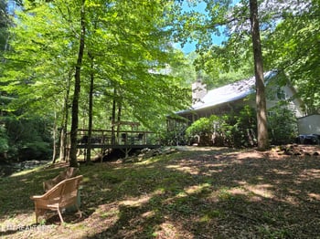 1316 E Miller's Cove Rd, Walland, TN 37886