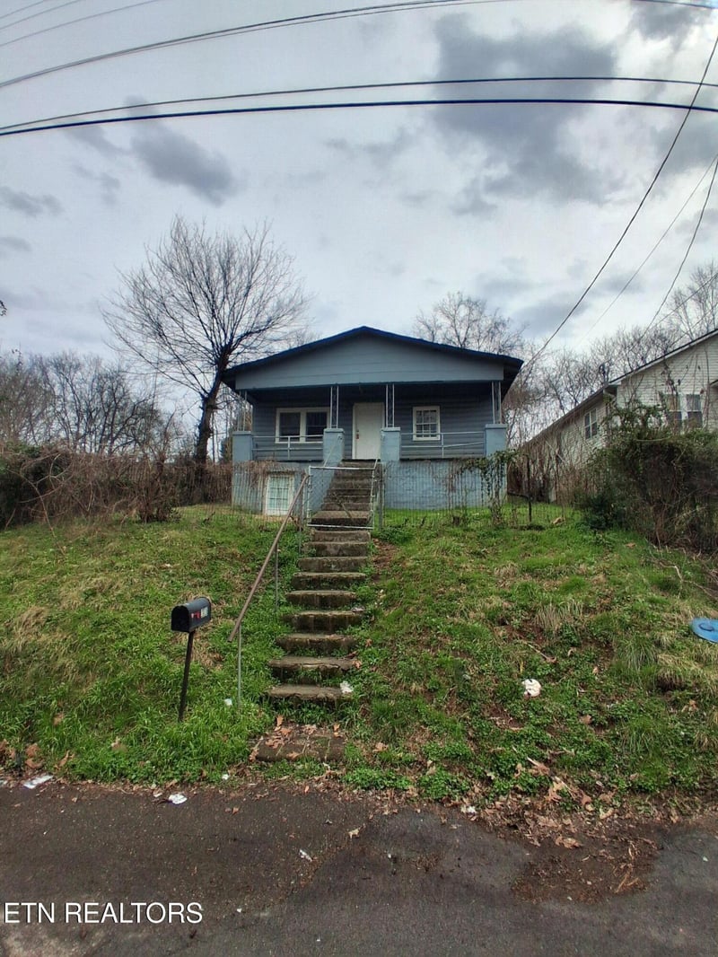 1316 Maryland Ave, Knoxville, TN 37921