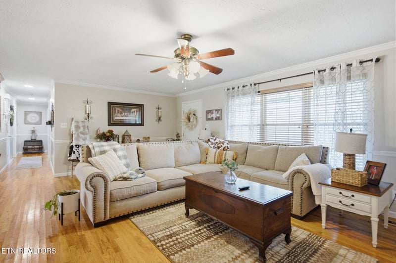 1317 Dupont Rd, Seymour, TN 37865