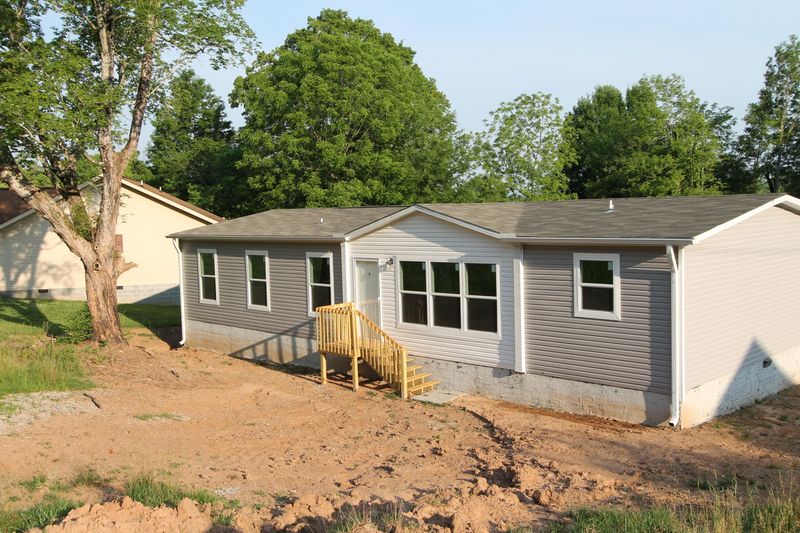 1317 Irwin Rd, Powell, TN 37849
