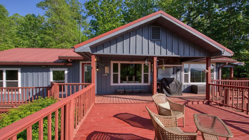 1319 Benton Way, Sevierville, TN 37876