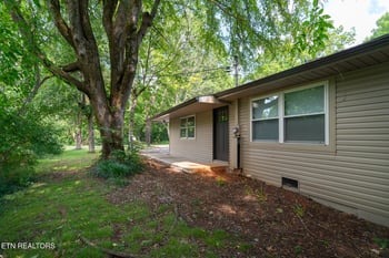 1319 Boyds Creek Hwy, Seymour, TN 37865