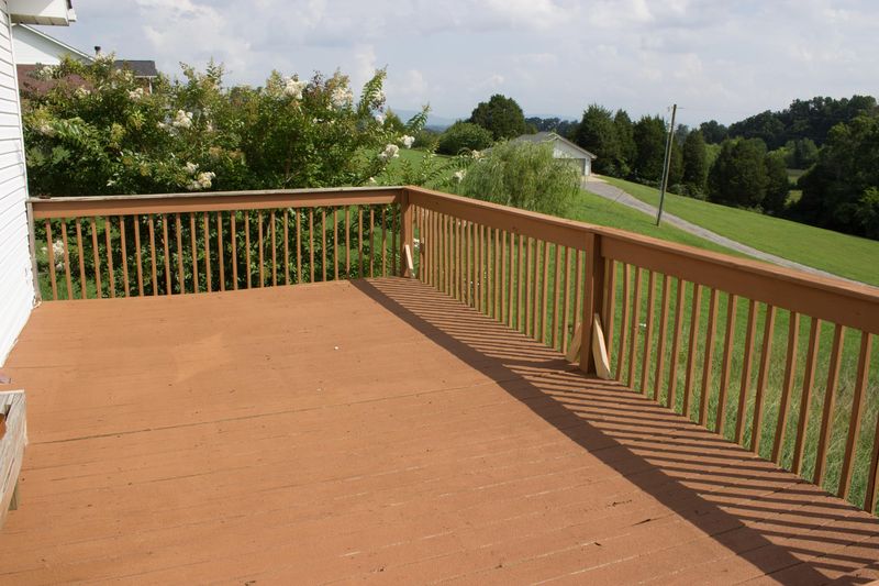 1319 Prairie Pl, Greenback, TN 37742