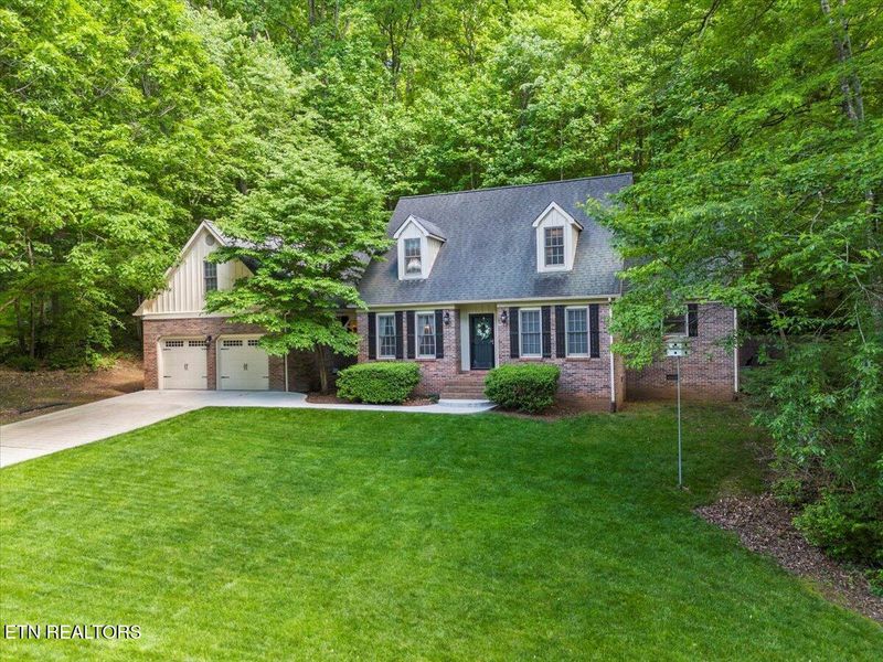 132 Baypath Dr, Oak Ridge, TN 37830