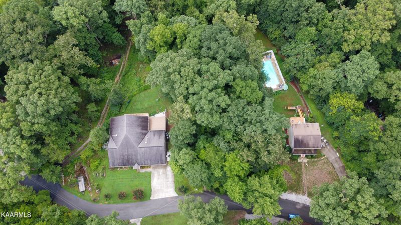 132 Boyd Ln, Harriman, TN 37748
