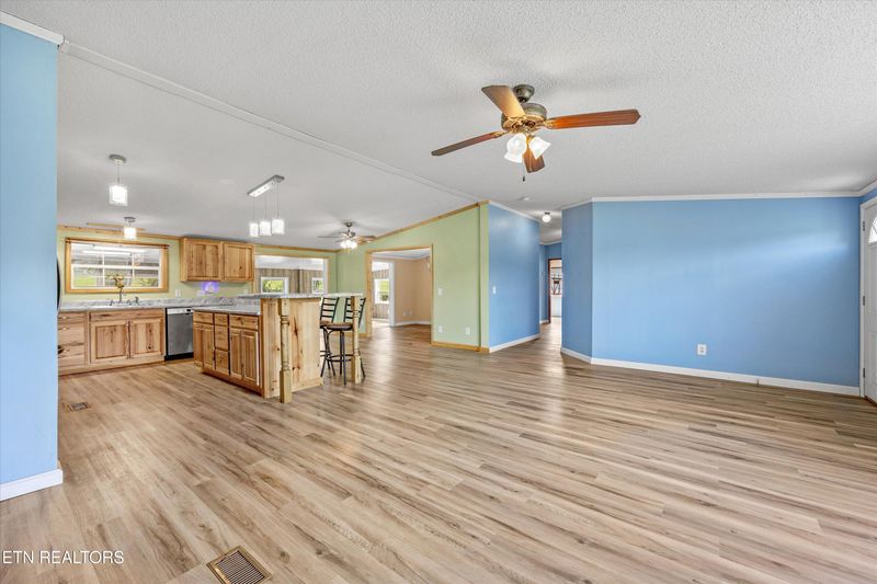 132 Holloway Rd, Vonore, TN 37885