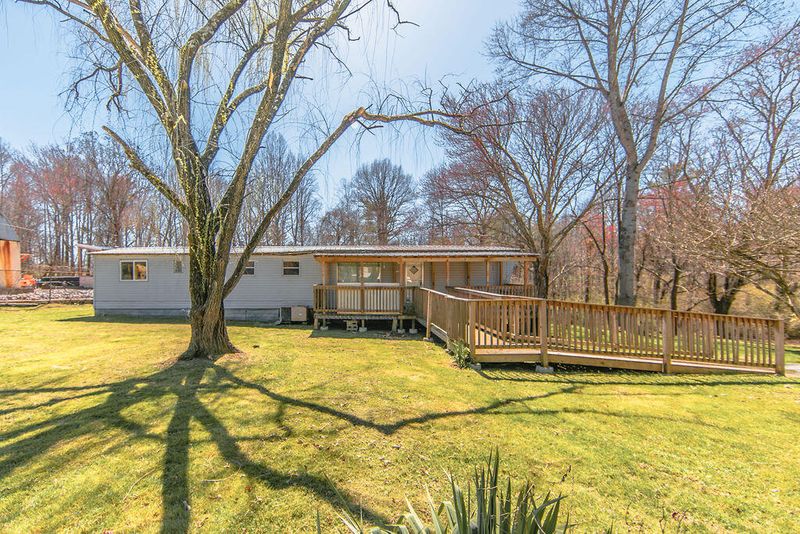132 Mill Rd, Wartburg, TN 37887