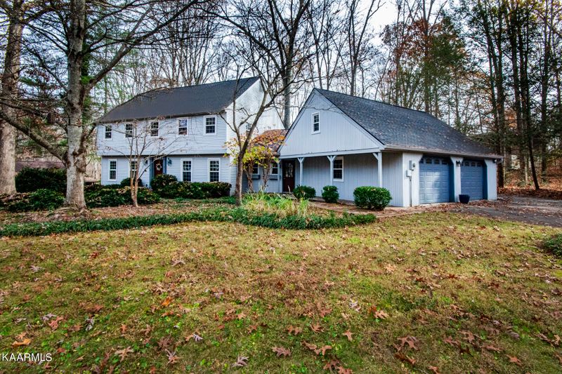 132 Newport Dr, Oak Ridge, TN 37830