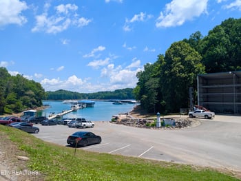 132 Stone Ridge Dr, Andersonville, TN 37705