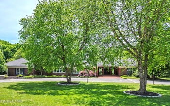 1320 Dunbarton Dr, Maryville, TN 37803