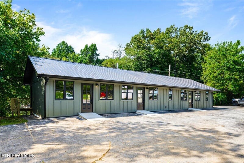 1320 Jacksboro Pike #3, Lafollette, TN 37766