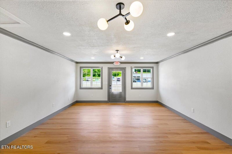1320 Jacksboro Pike #3, Lafollette, TN 37766