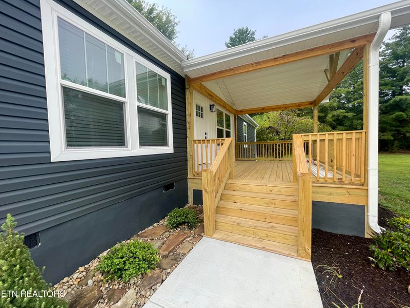 1320 W Beaver Creek, Powell, TN 37849