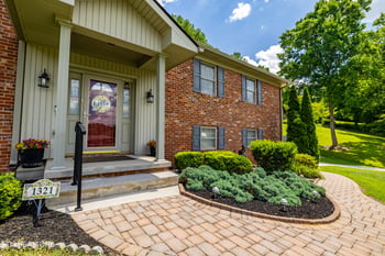 1321 Crestwood Dr, Louisville, TN 37777