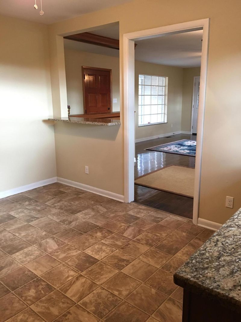 1322 Cedar Ln, Knoxville, TN 37918
